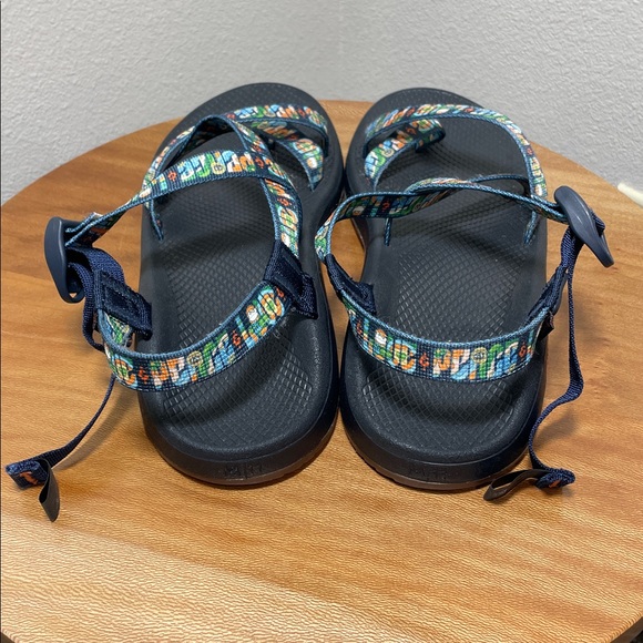 Men’s Chaco Summer of 69 Z/Cloud 2 Sandal Woodstock Peace & Love Print Size 11 - Picture 3 of 16